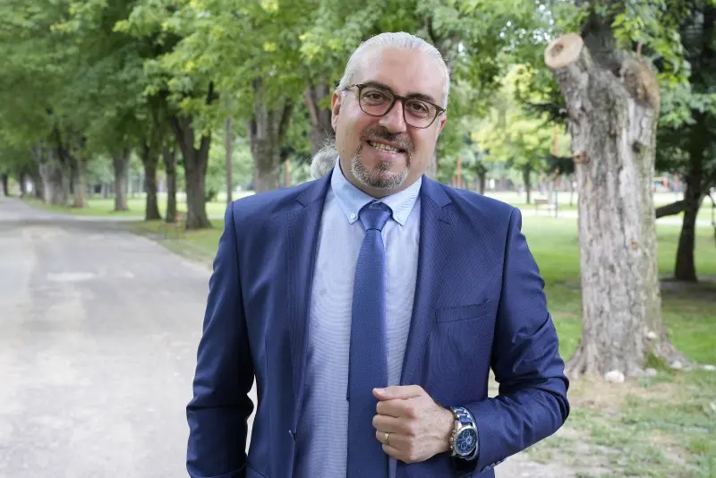 270ae0f8 358e 4d32 acb8 82fb909d00db